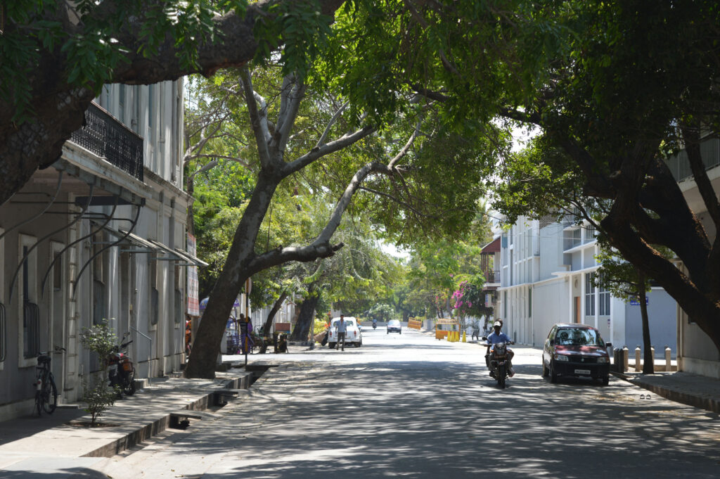 Explore the Charms of Pondicherry with Dharni Cabs
